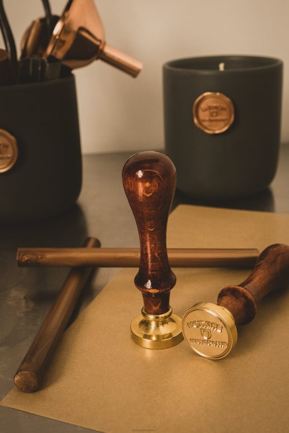 Brixton x Muse Accessories Gunmetal Unisex Flannel Scented Candle HFR00P366