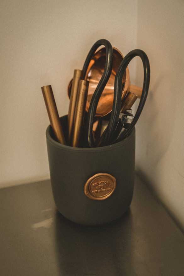 Brixton x Muse Accessories Gunmetal Unisex Flannel Scented Candle HFR00P366